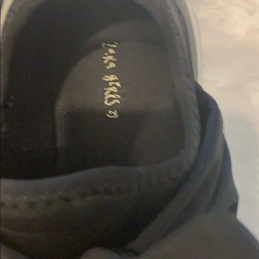 🎉Last deal 🎉Zara bow sneakers